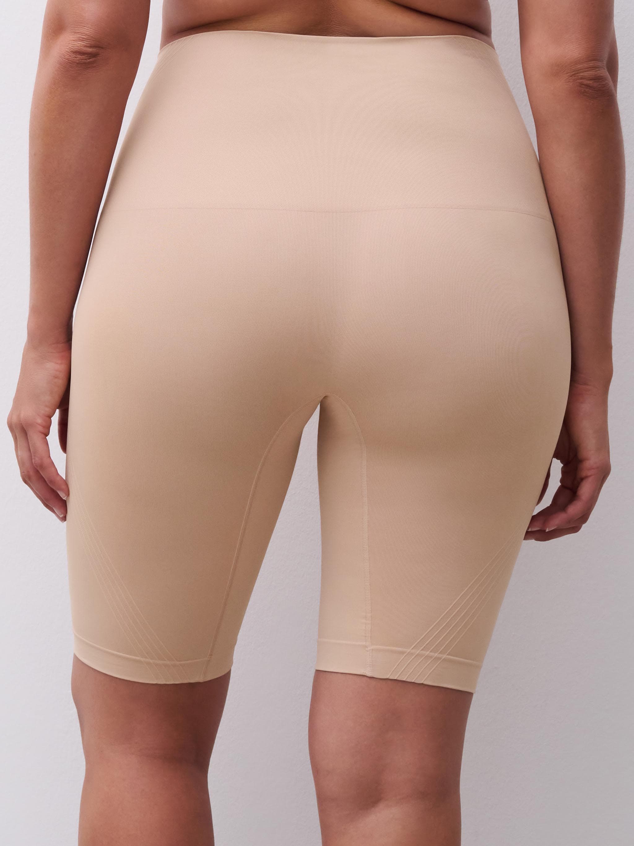 Shorts med shaping effekt - Clay Nude