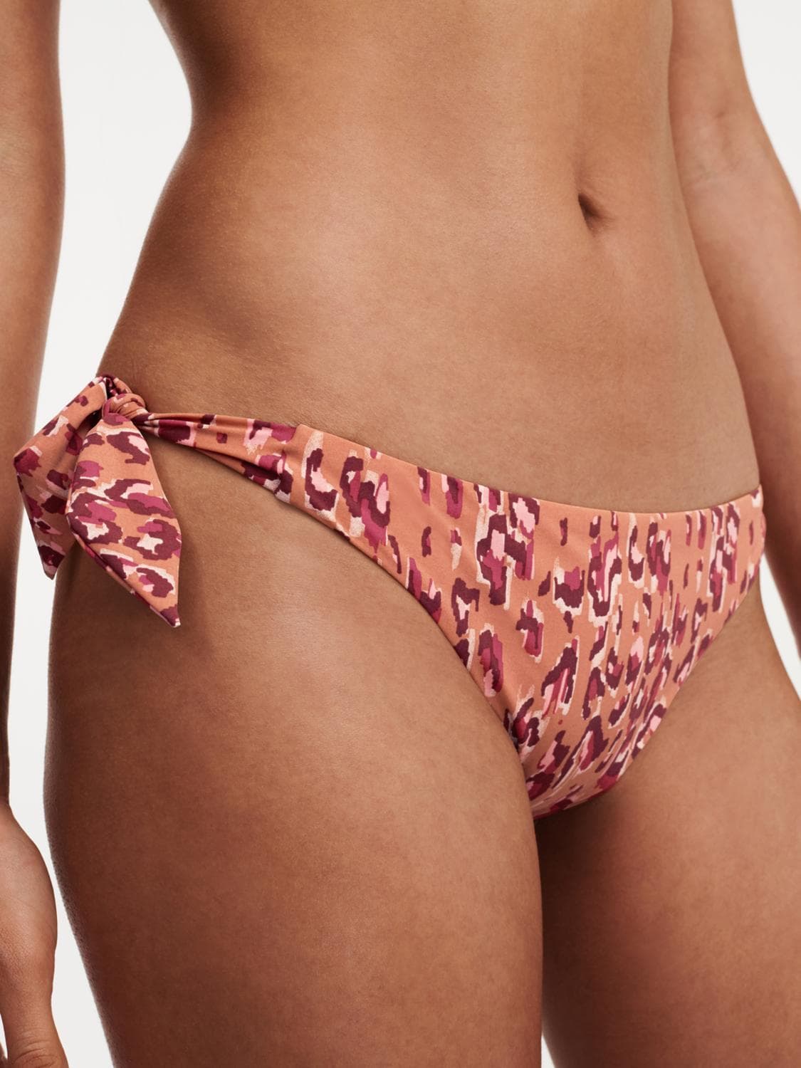 Tanga bikinitrusse - 0J5