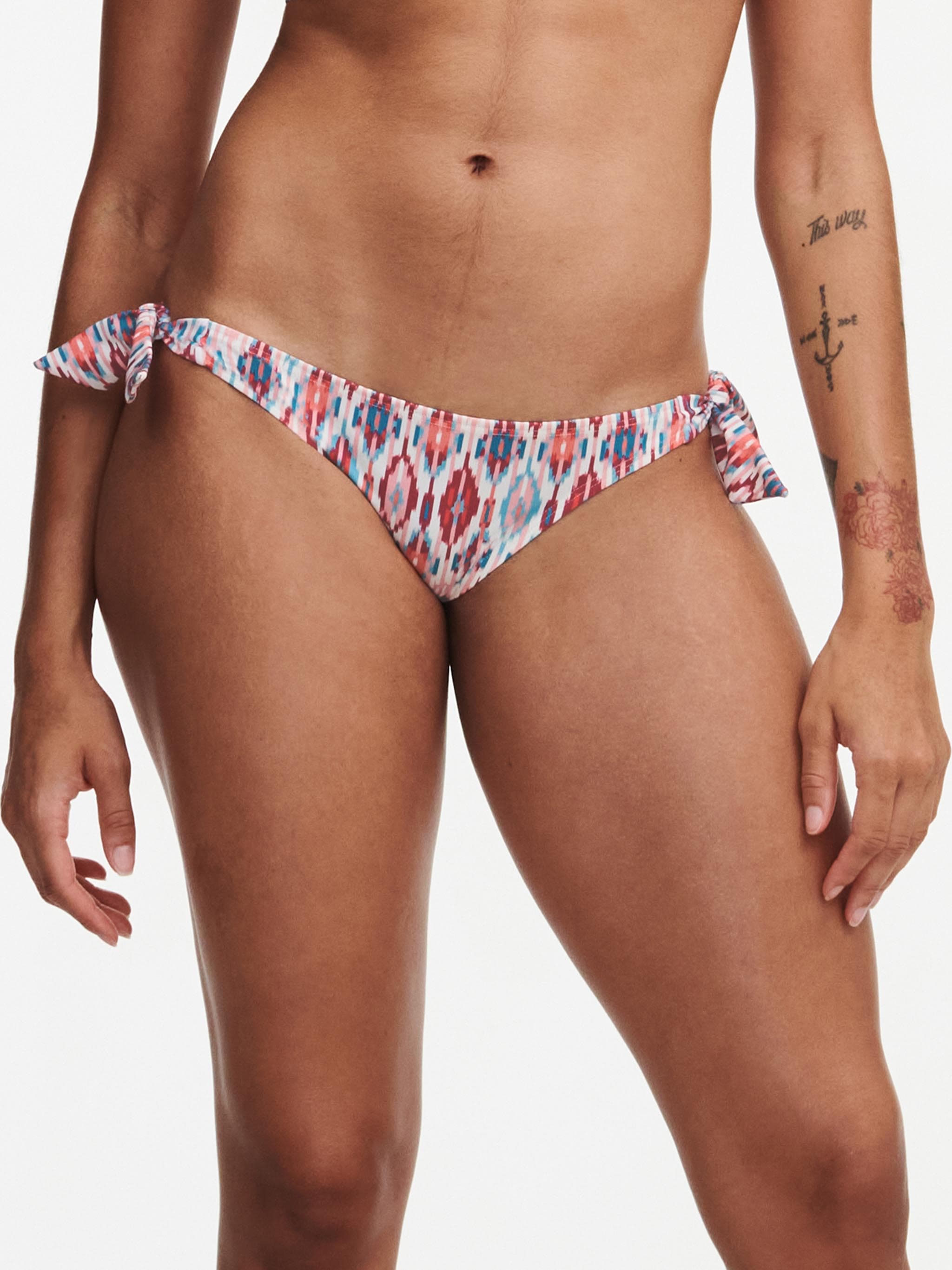 Tanga bikinitrusse - 0TT
