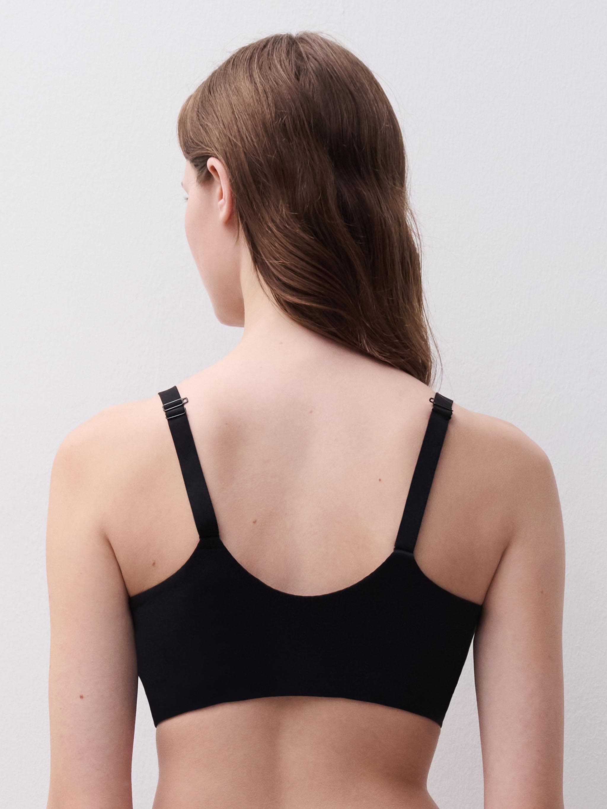 Full cup BH med frontlukning - Black