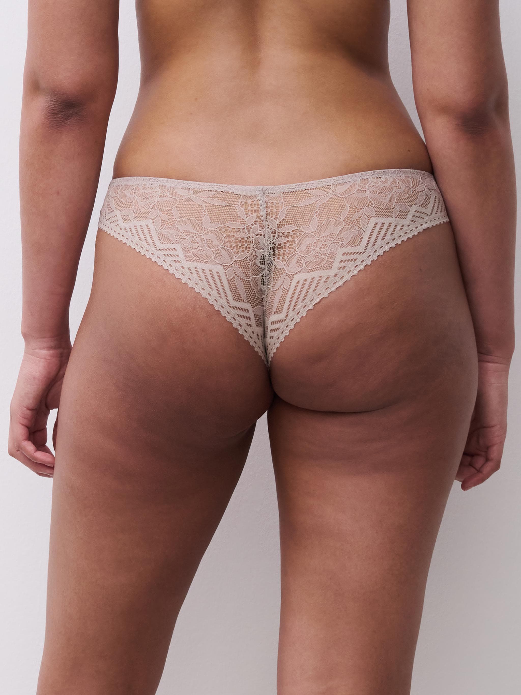 Tanga trusse