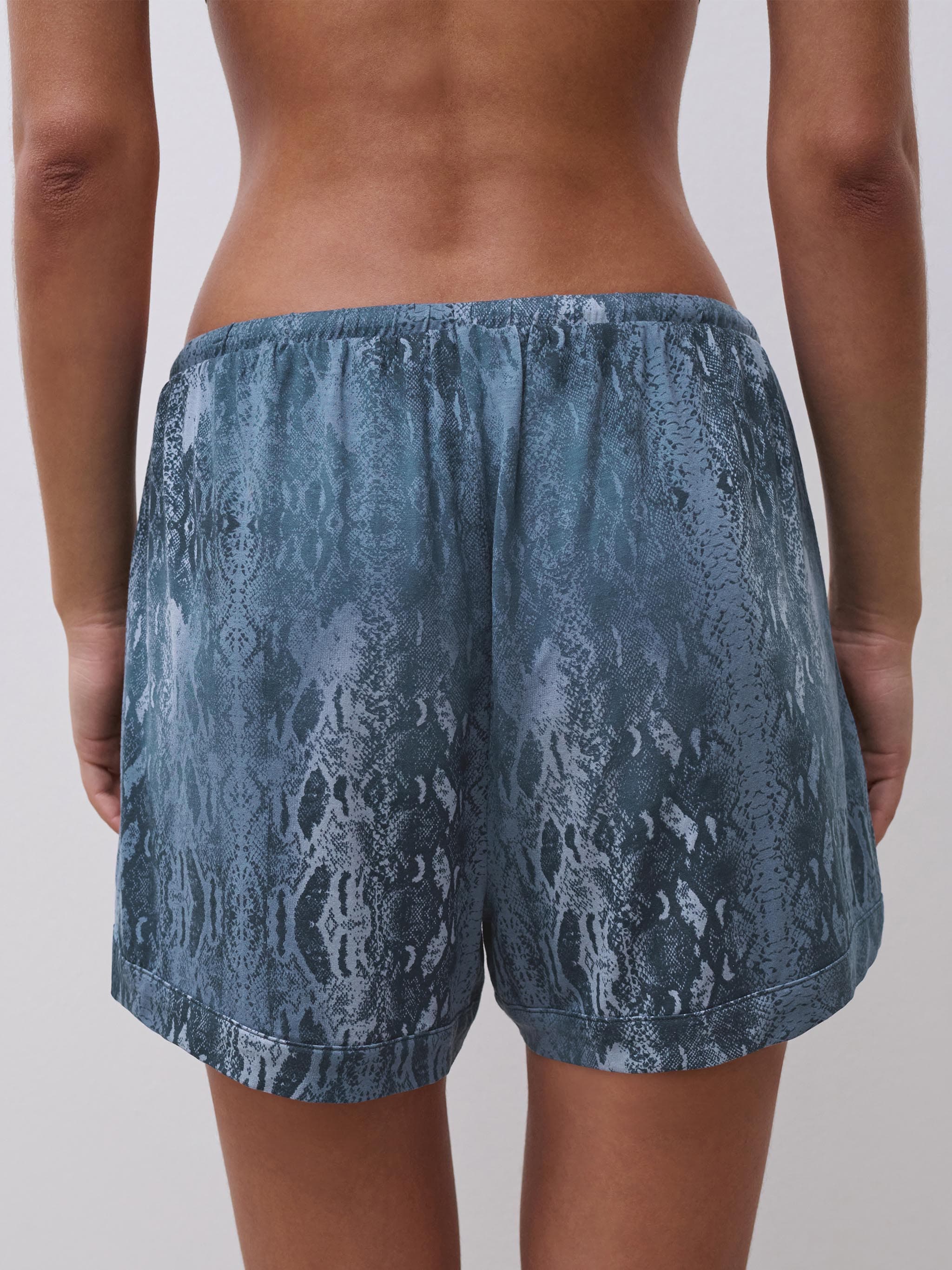 LW BO. SHORT - A64