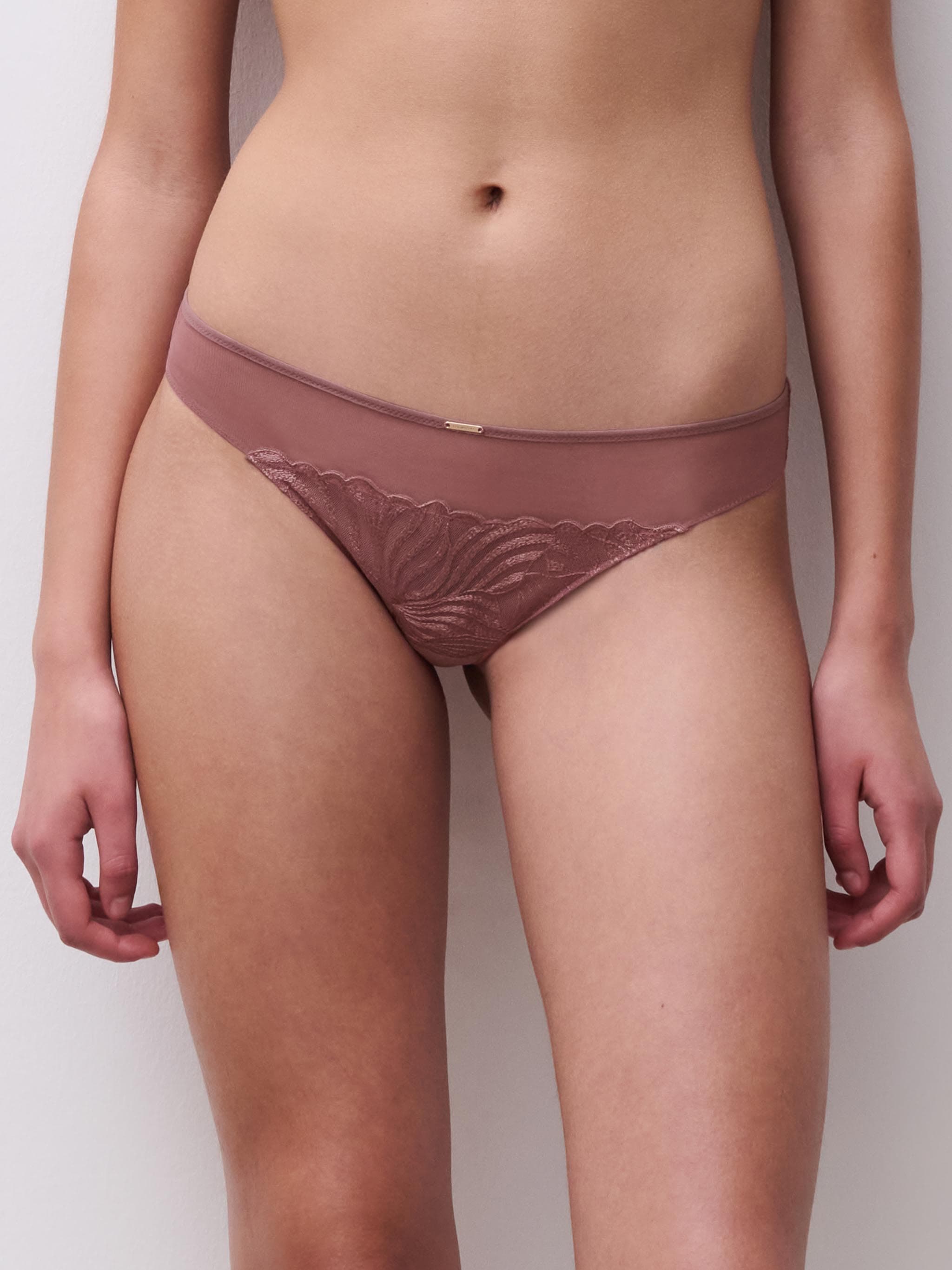 Tanga trusse