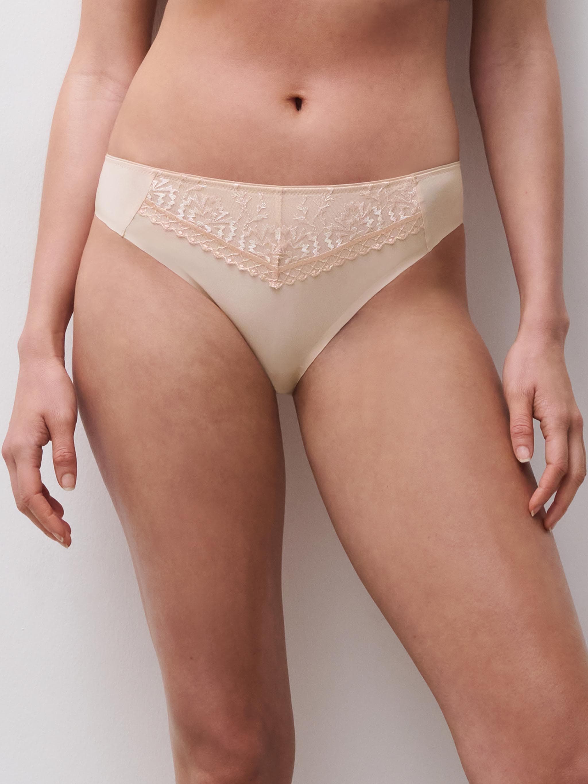 Trusse - Golden Beige
