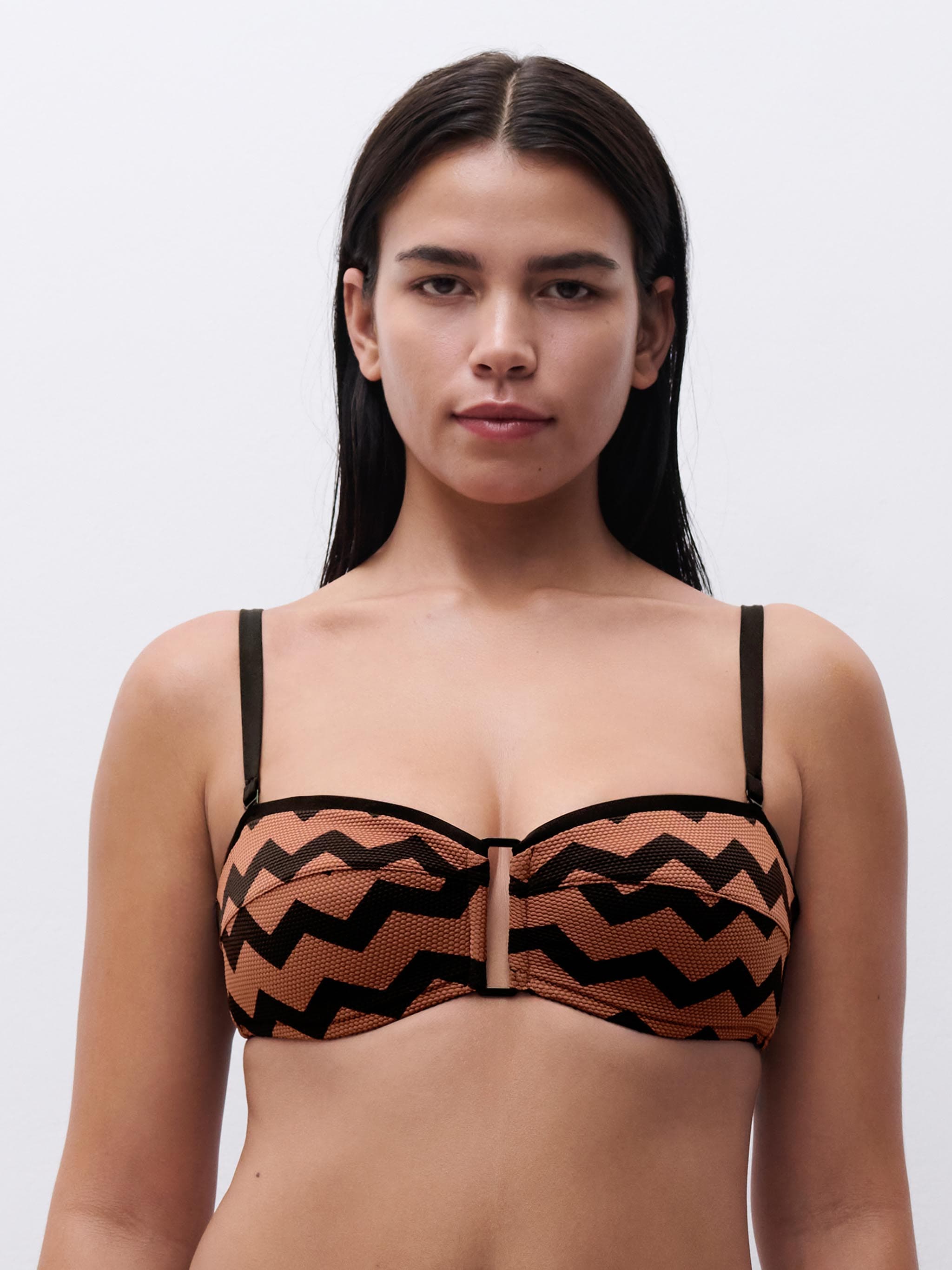 SW BRA WF TSHIRT BANDEAU SPACER - A04