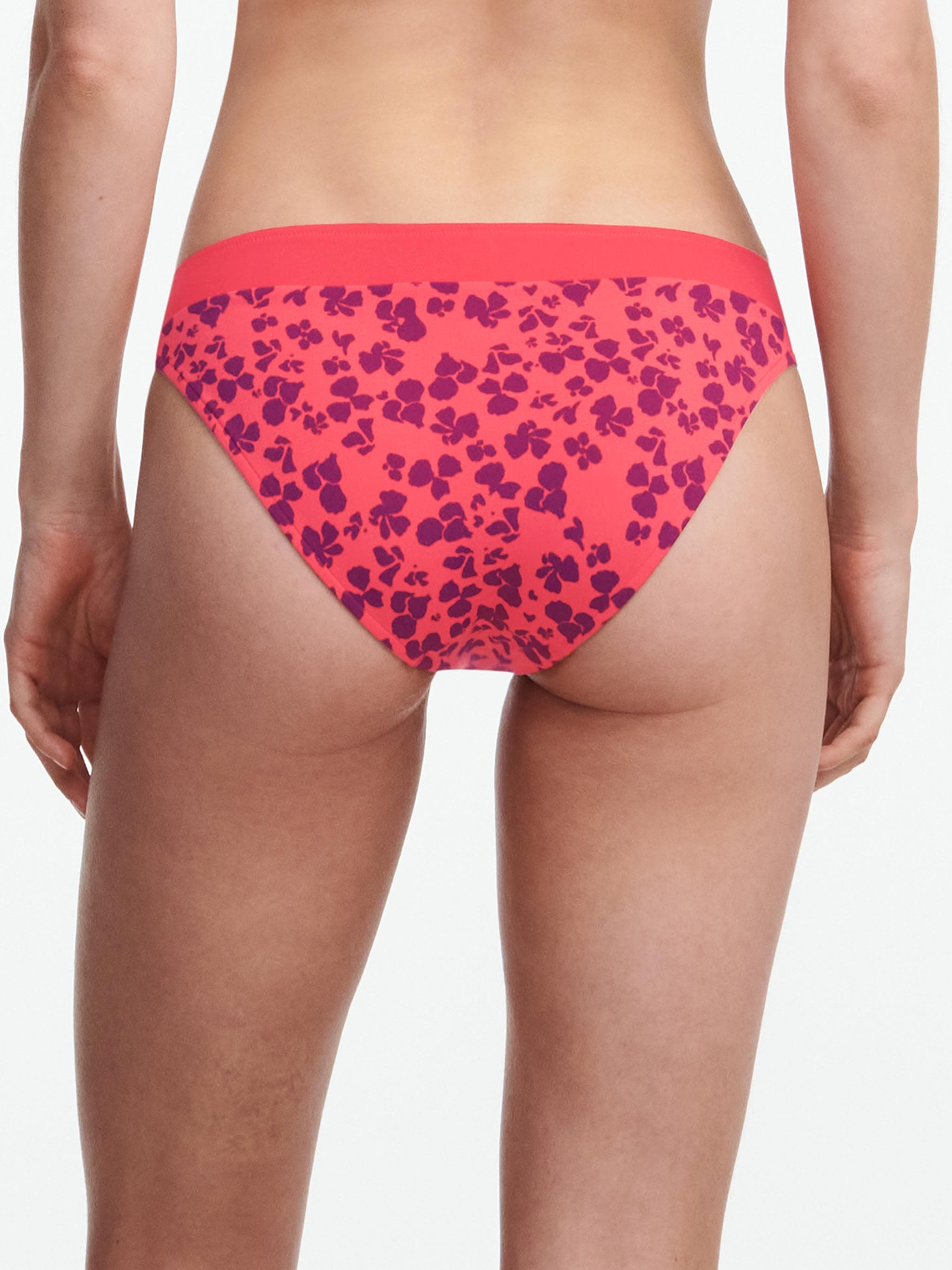 Tai bikinitrusse - 0N9