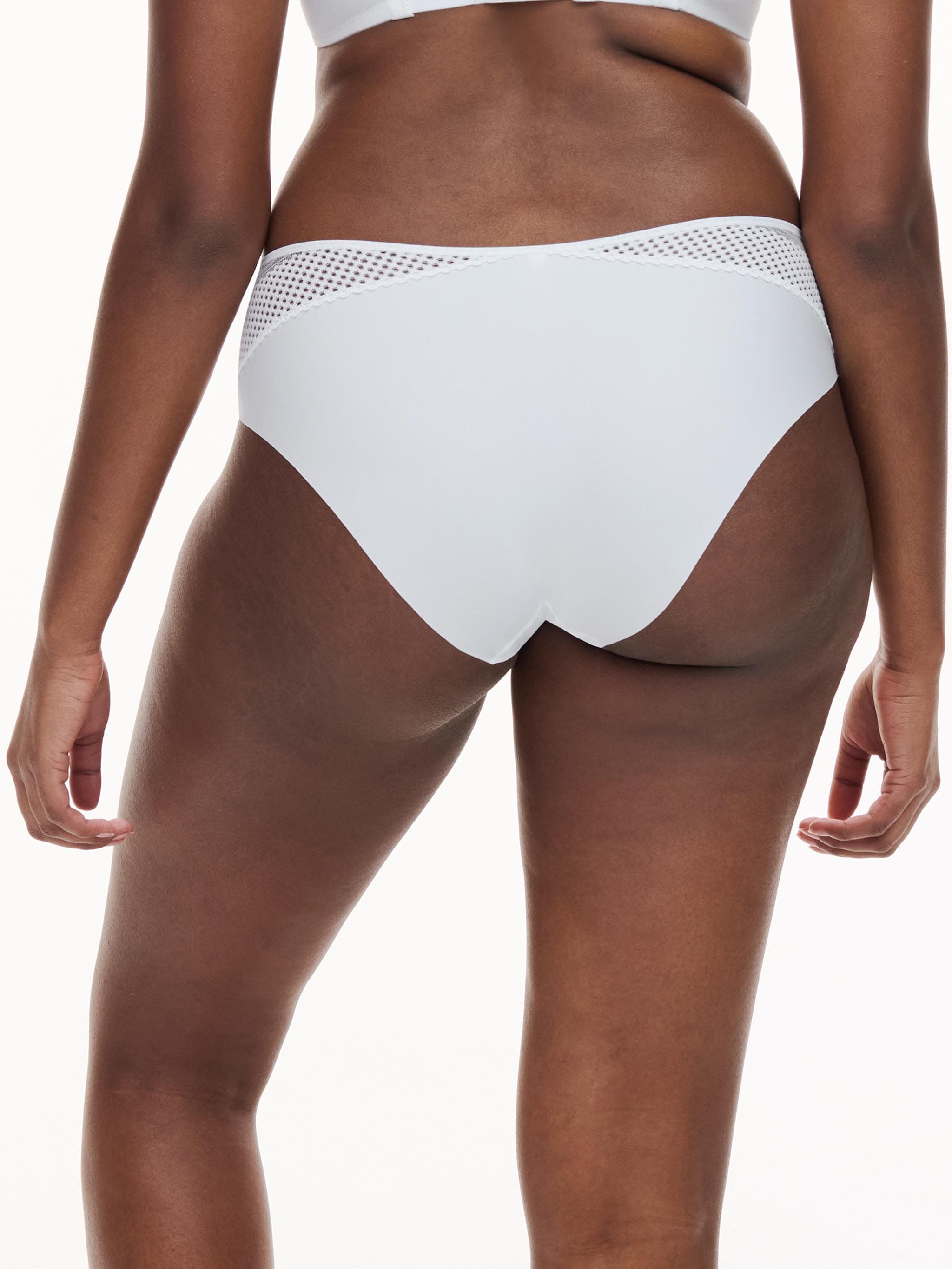 Shorty - White
