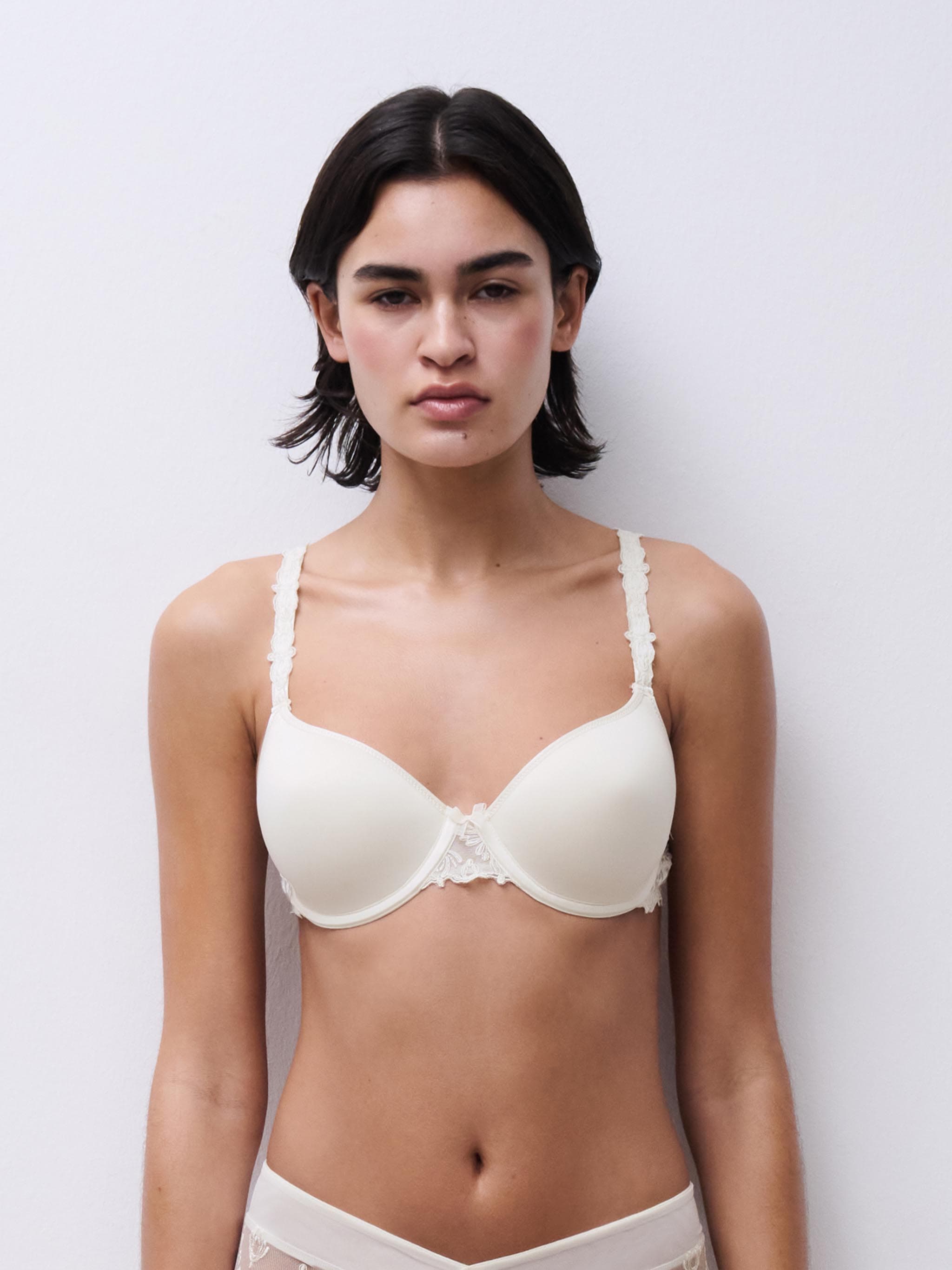 T-shirt BH med memory foam - Ivory