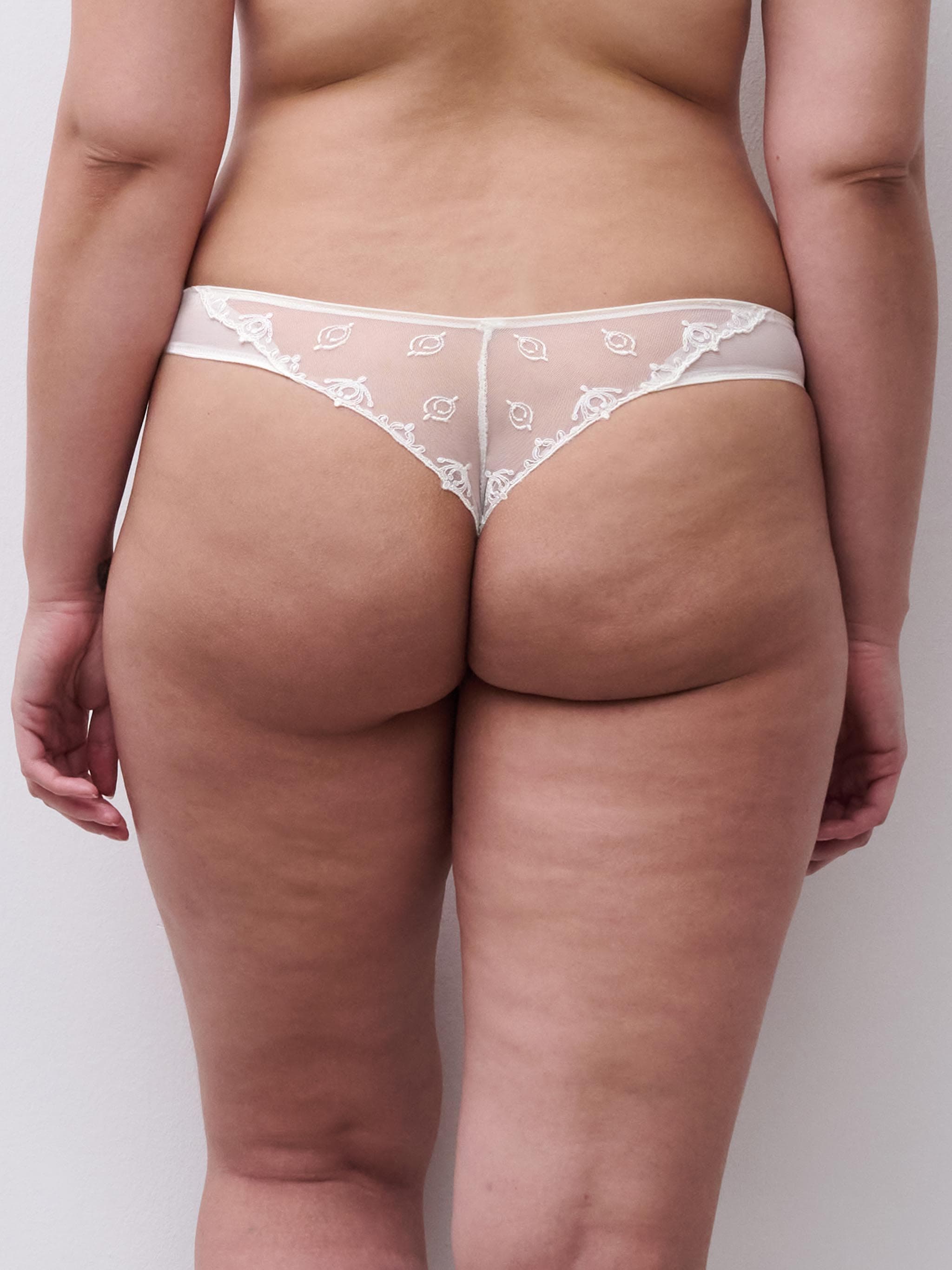 String trusse - Ivory