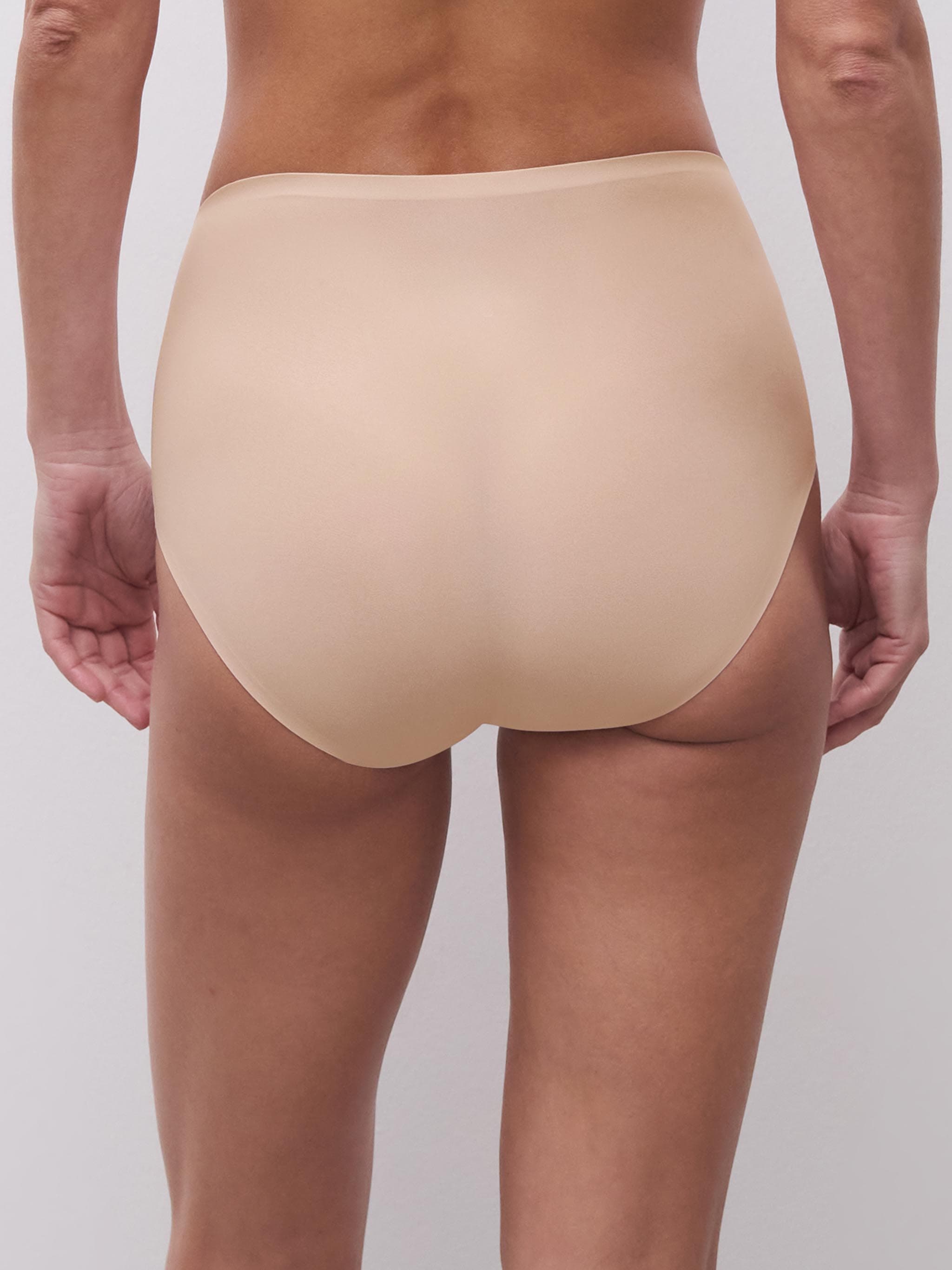 Højtaljet trusse - one size - Golden Beige