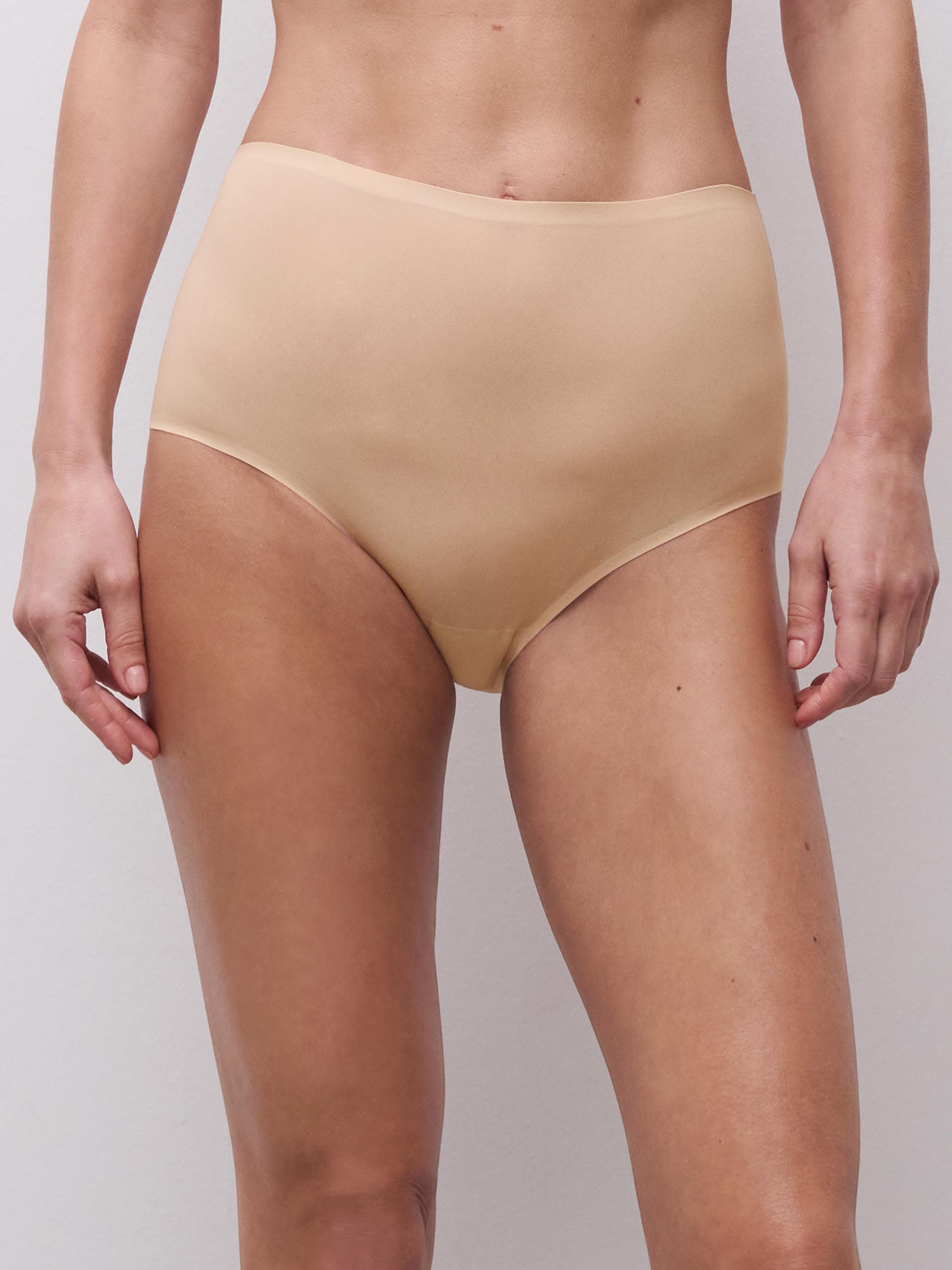 Højtaljet trusse - one size - Nude