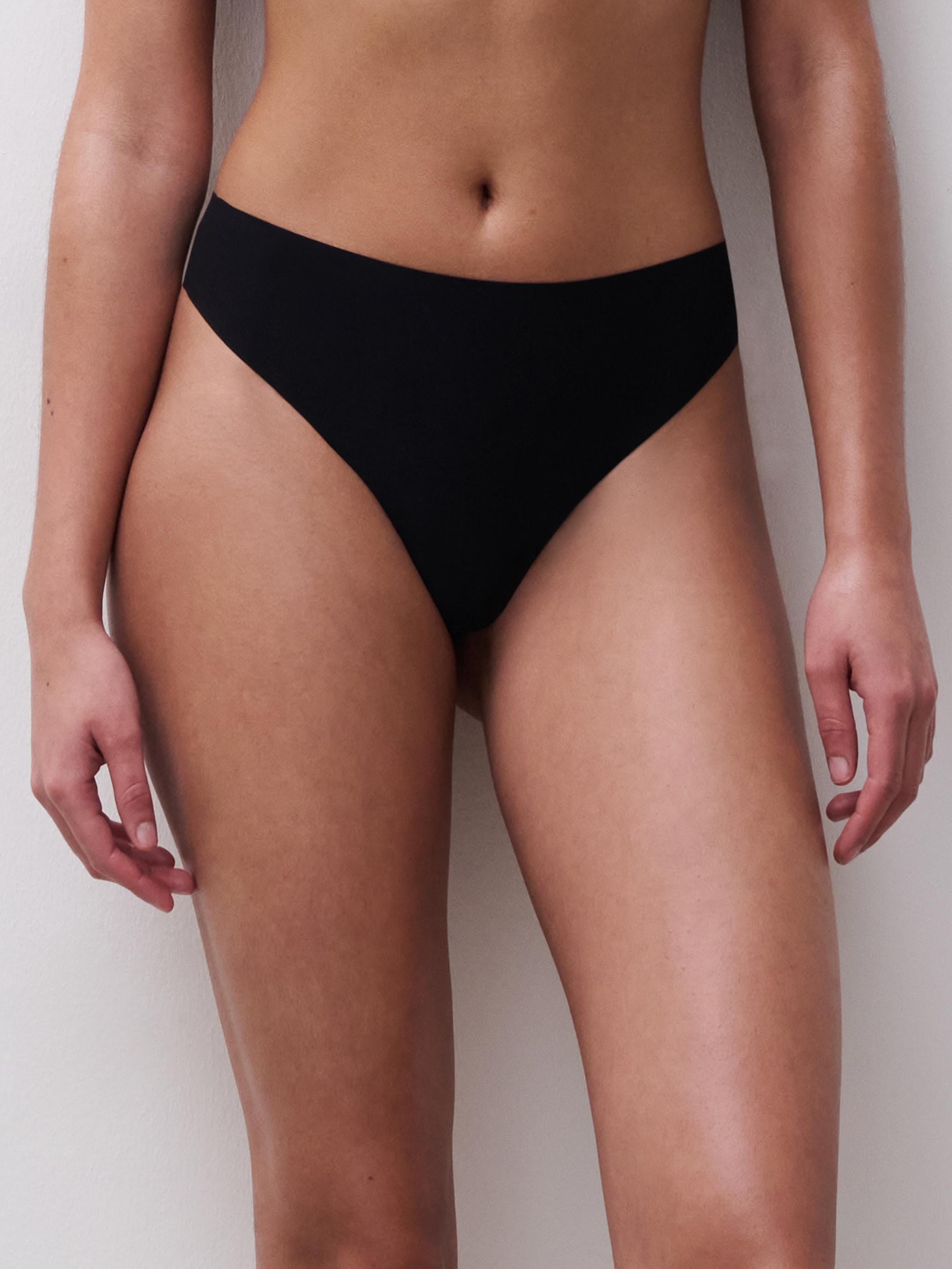 String trusse - one size - Black