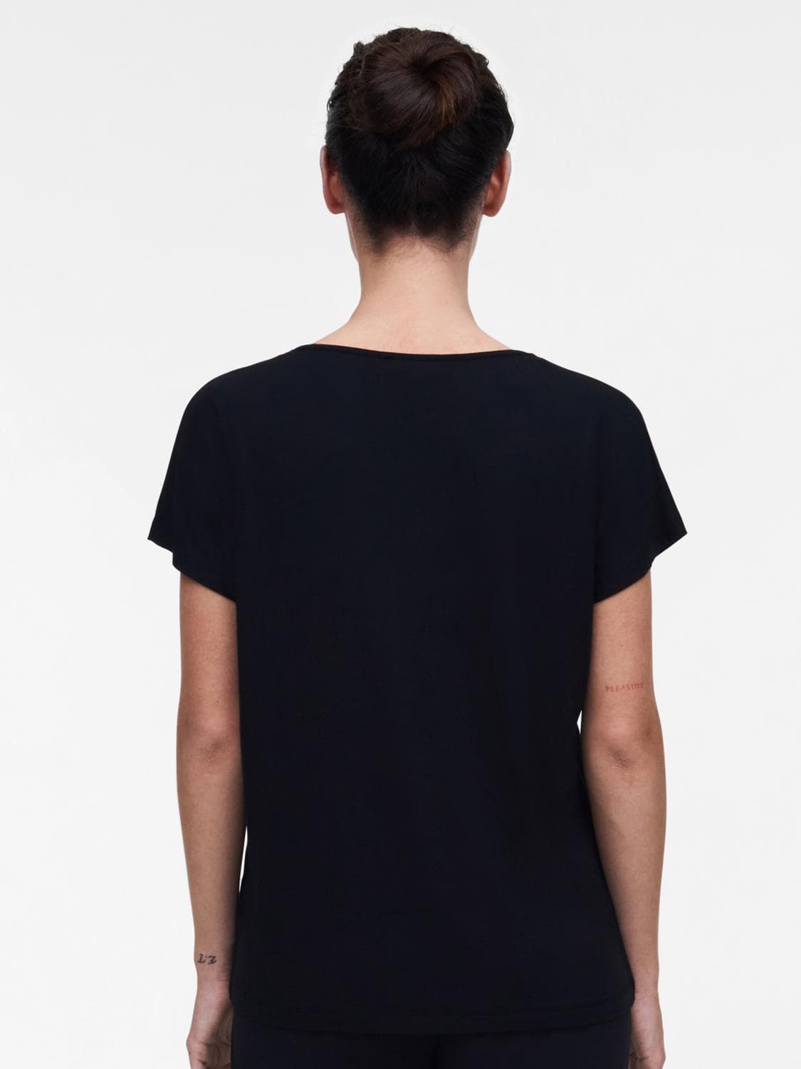 T-shirt - Black