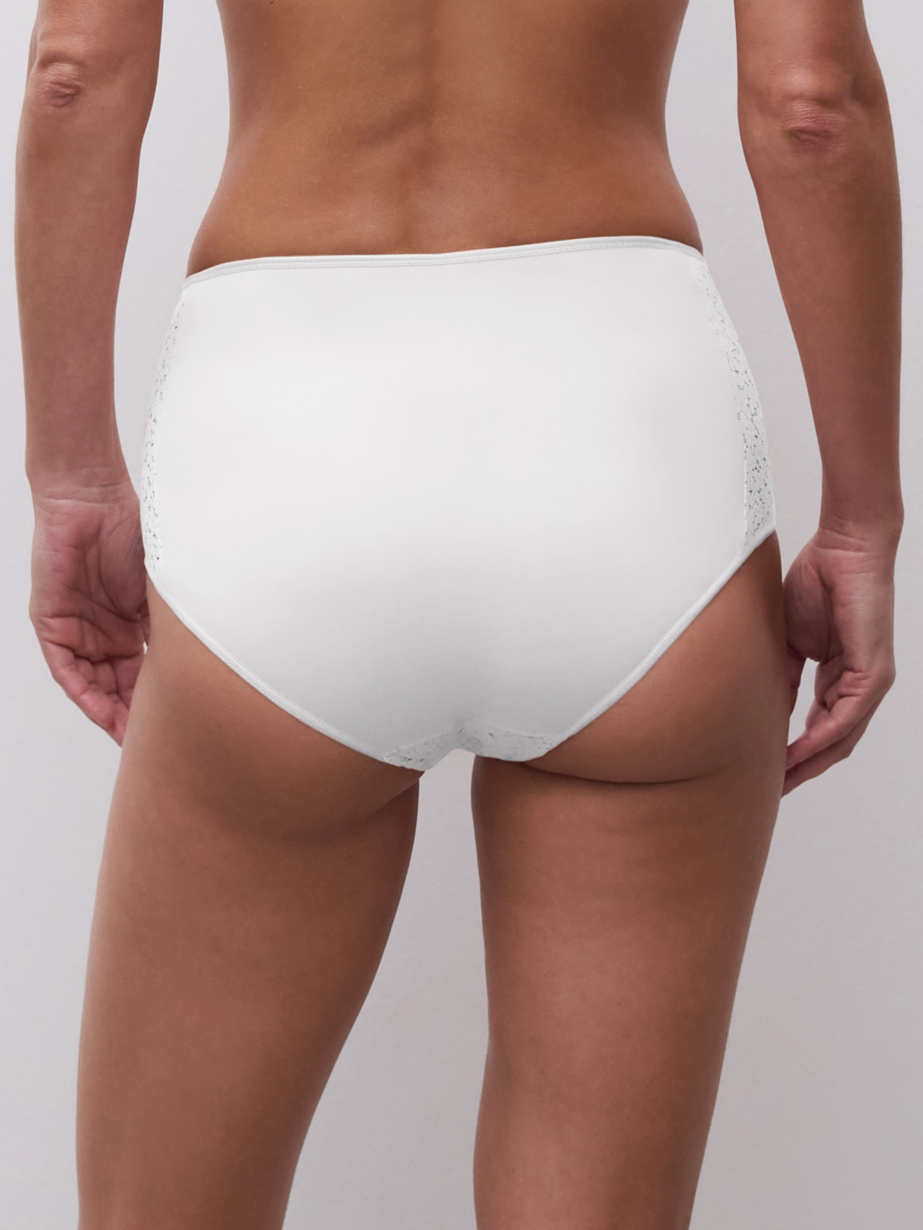 Højtaljet trusse - White