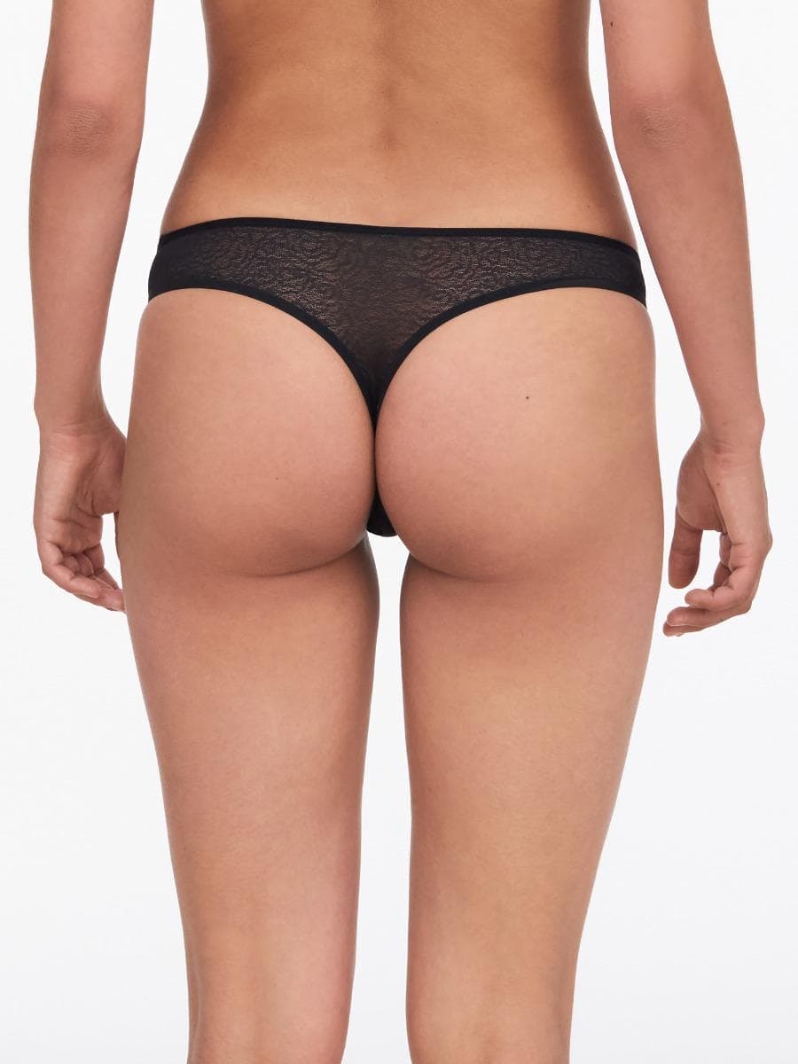 String - Black
