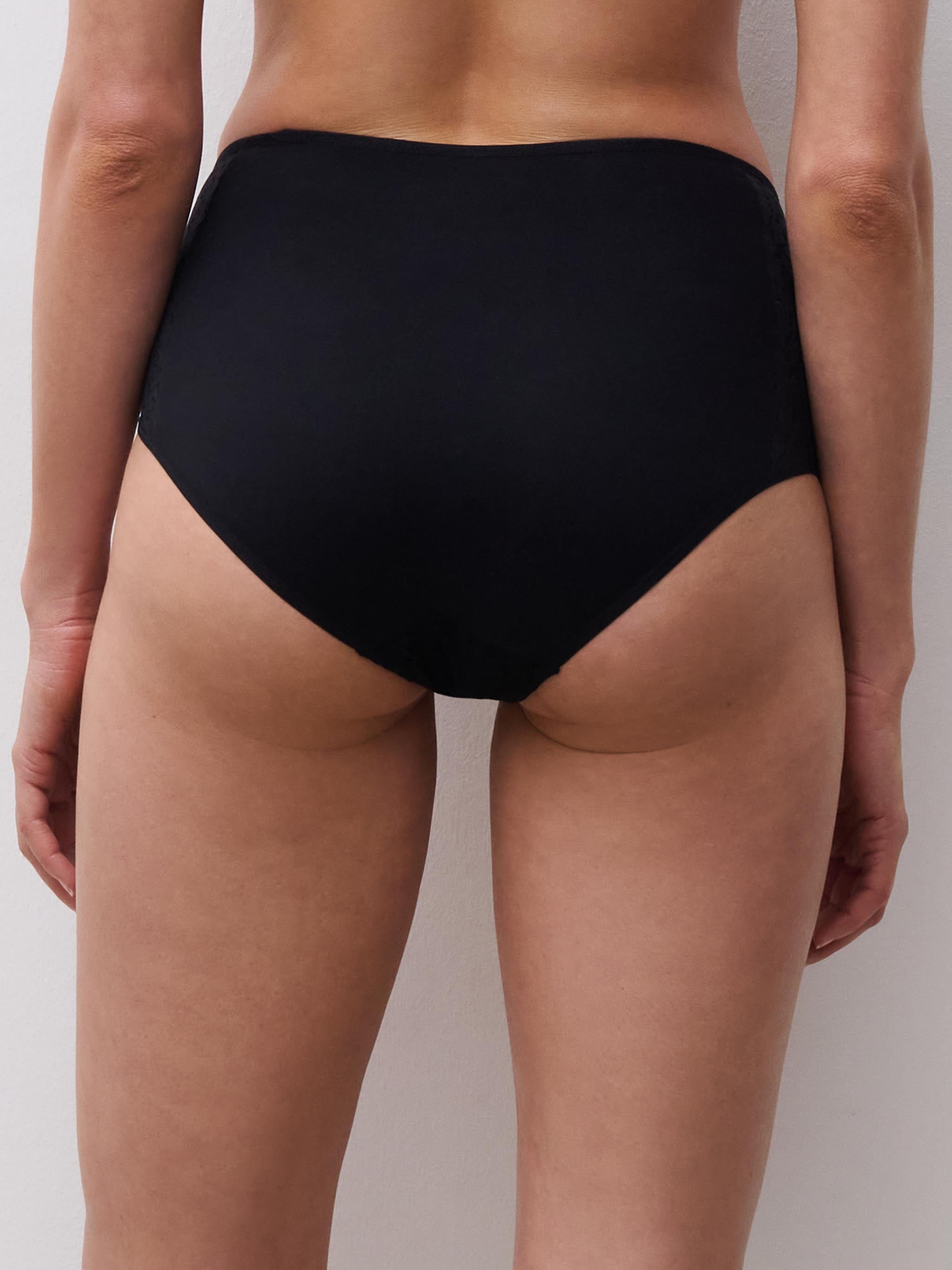 Højtaljet trusse - Black