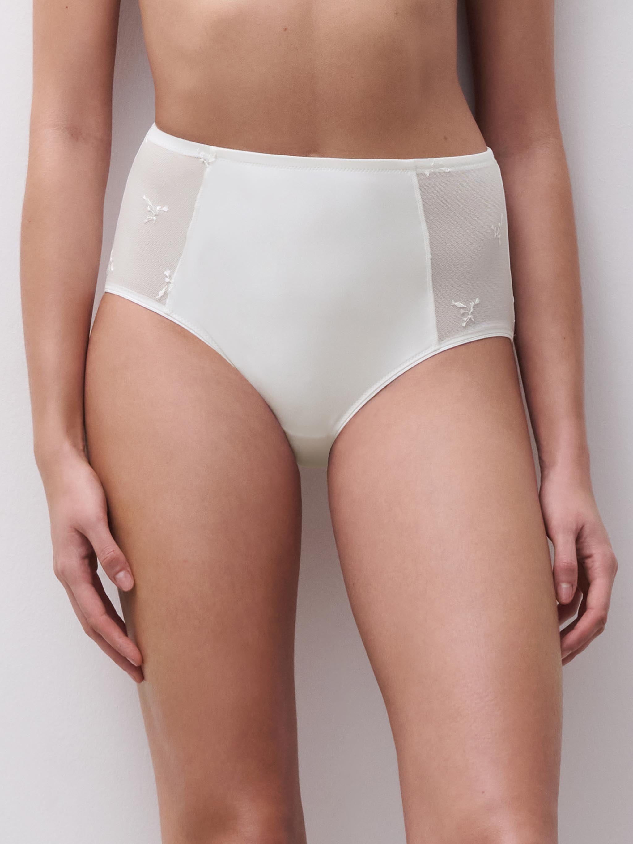 Højtaljet trusse - Milk