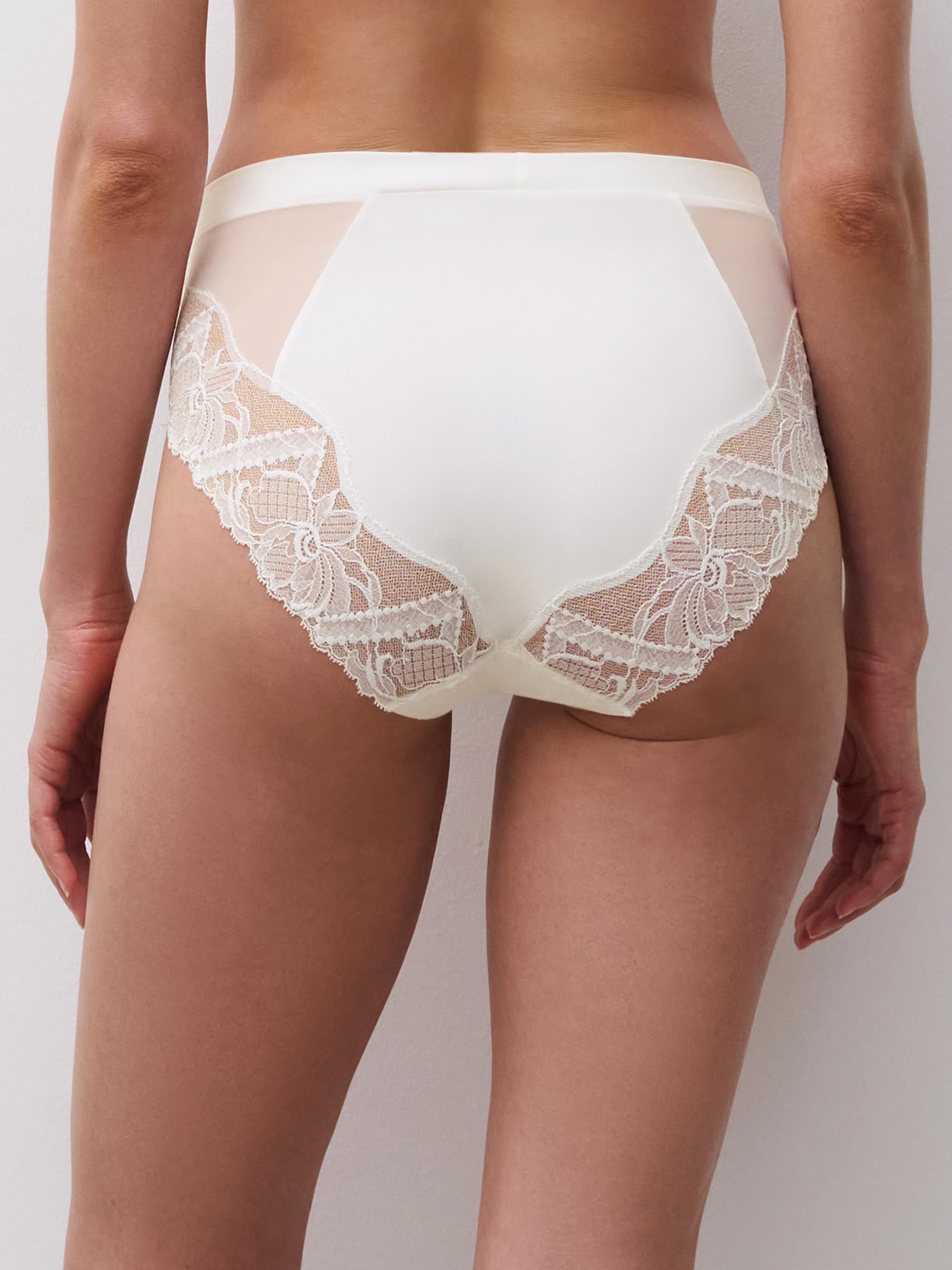 Højtaljet trusse - Milk