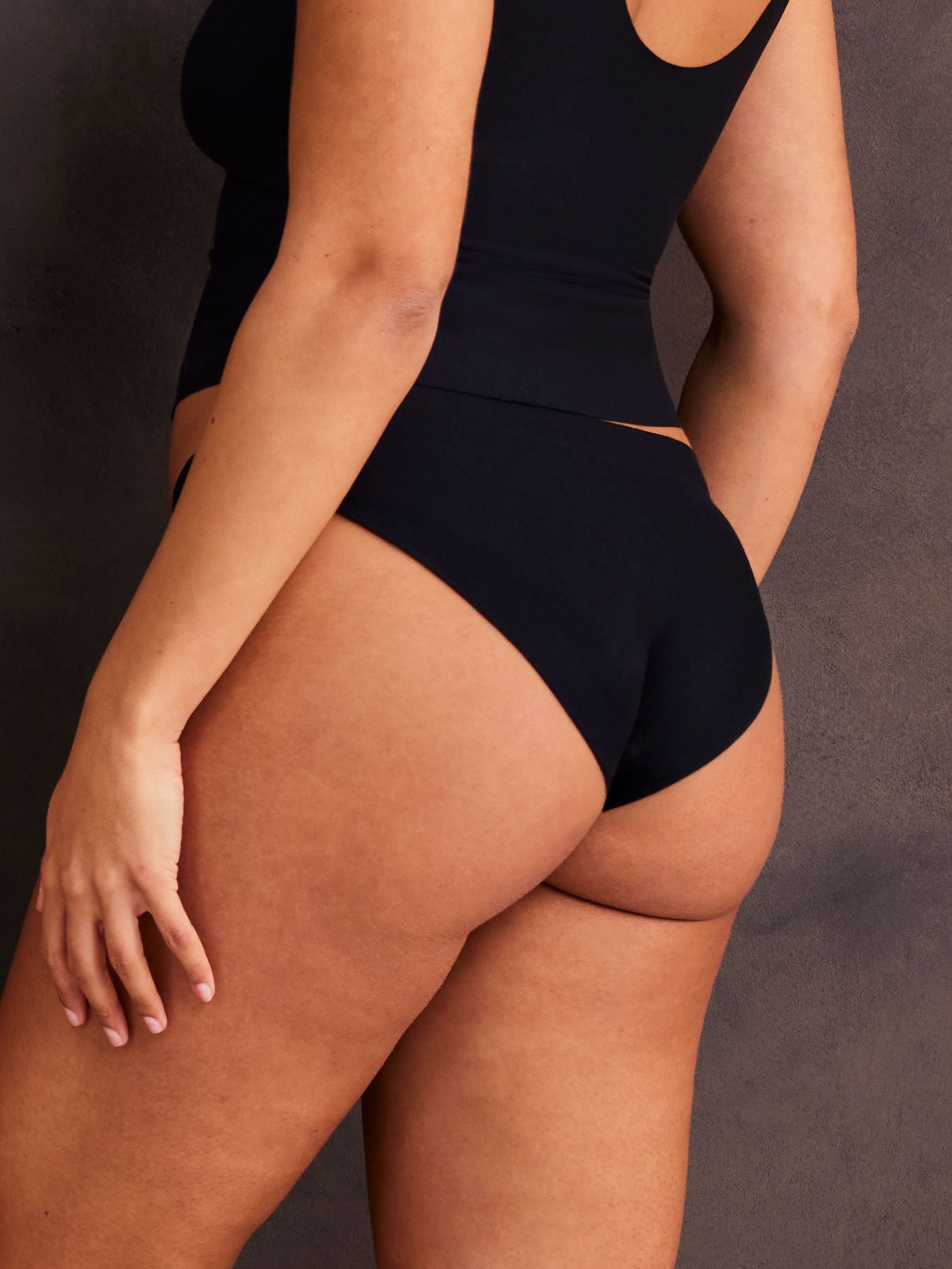 Pure invisible - Brazilian - Black