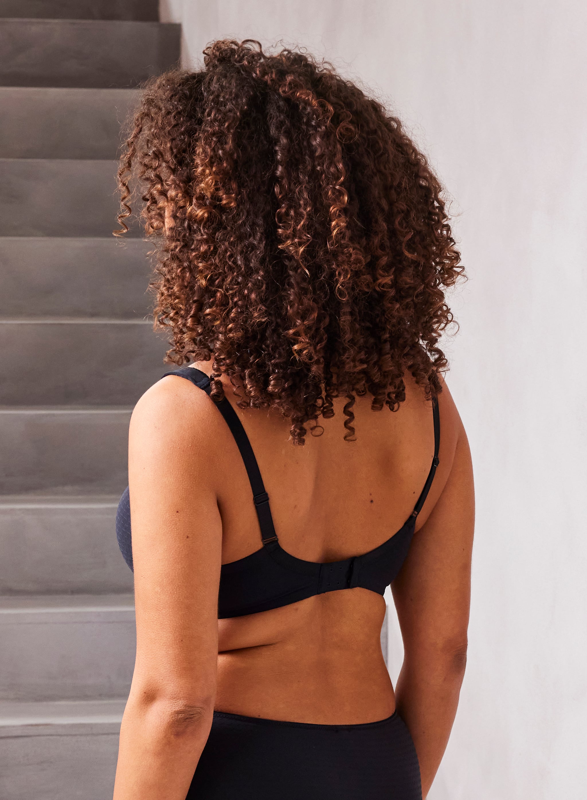 BRA TSHIRT COVERING FOAM BH ZIG ZAG - Black