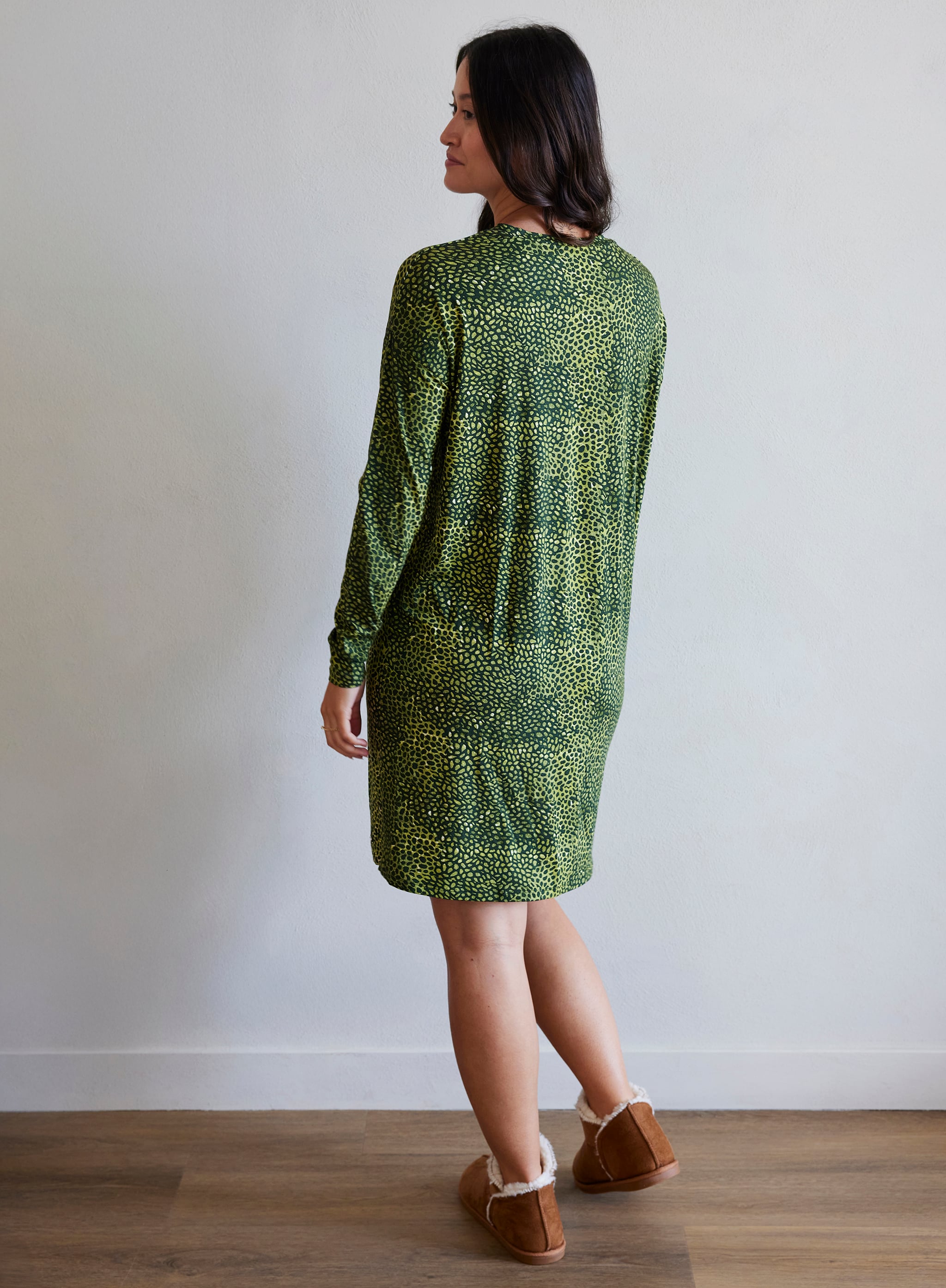 Langærmet natkjole - Stone Forest