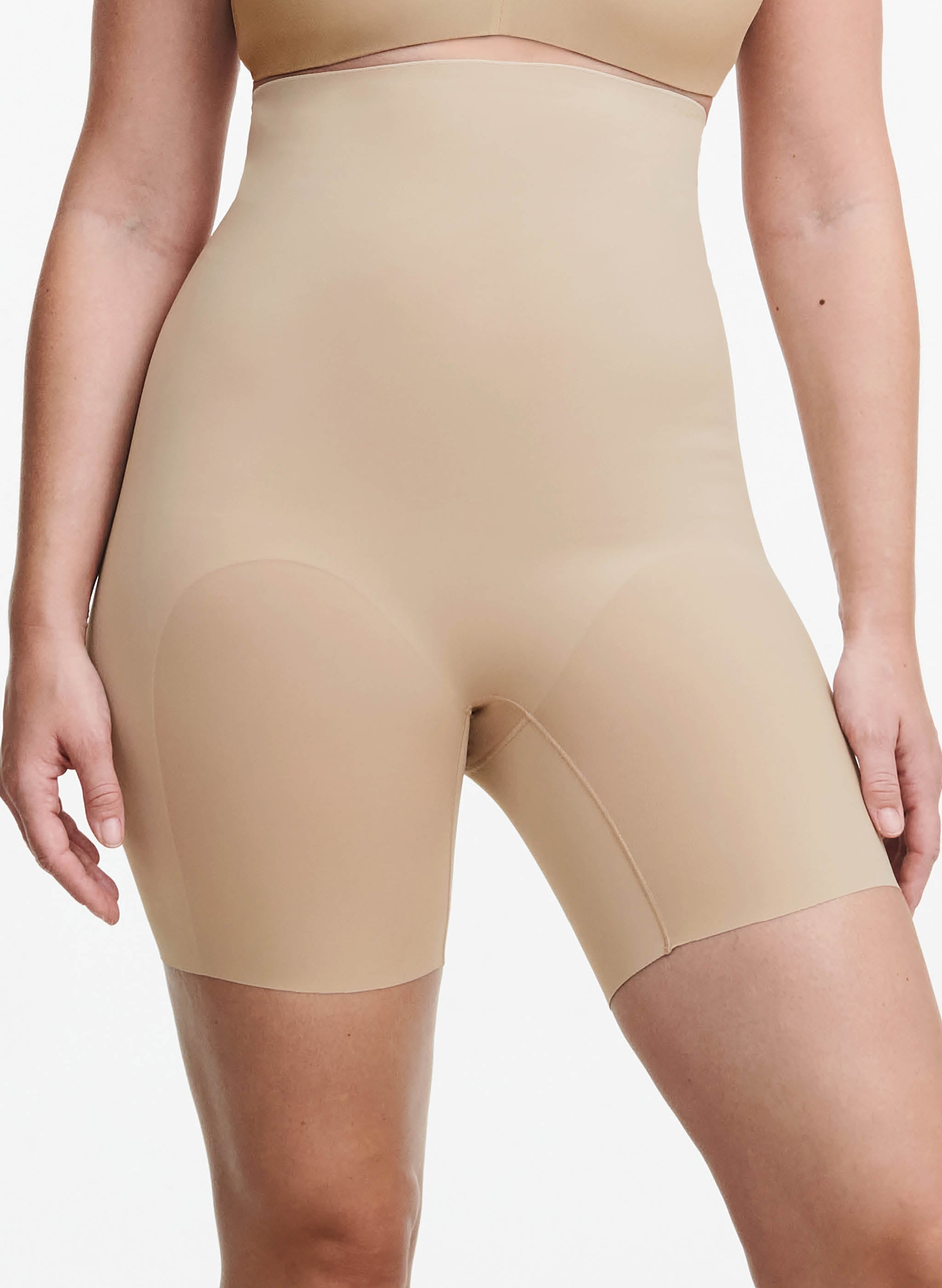 Højtaljet shaping shorts - Nude
