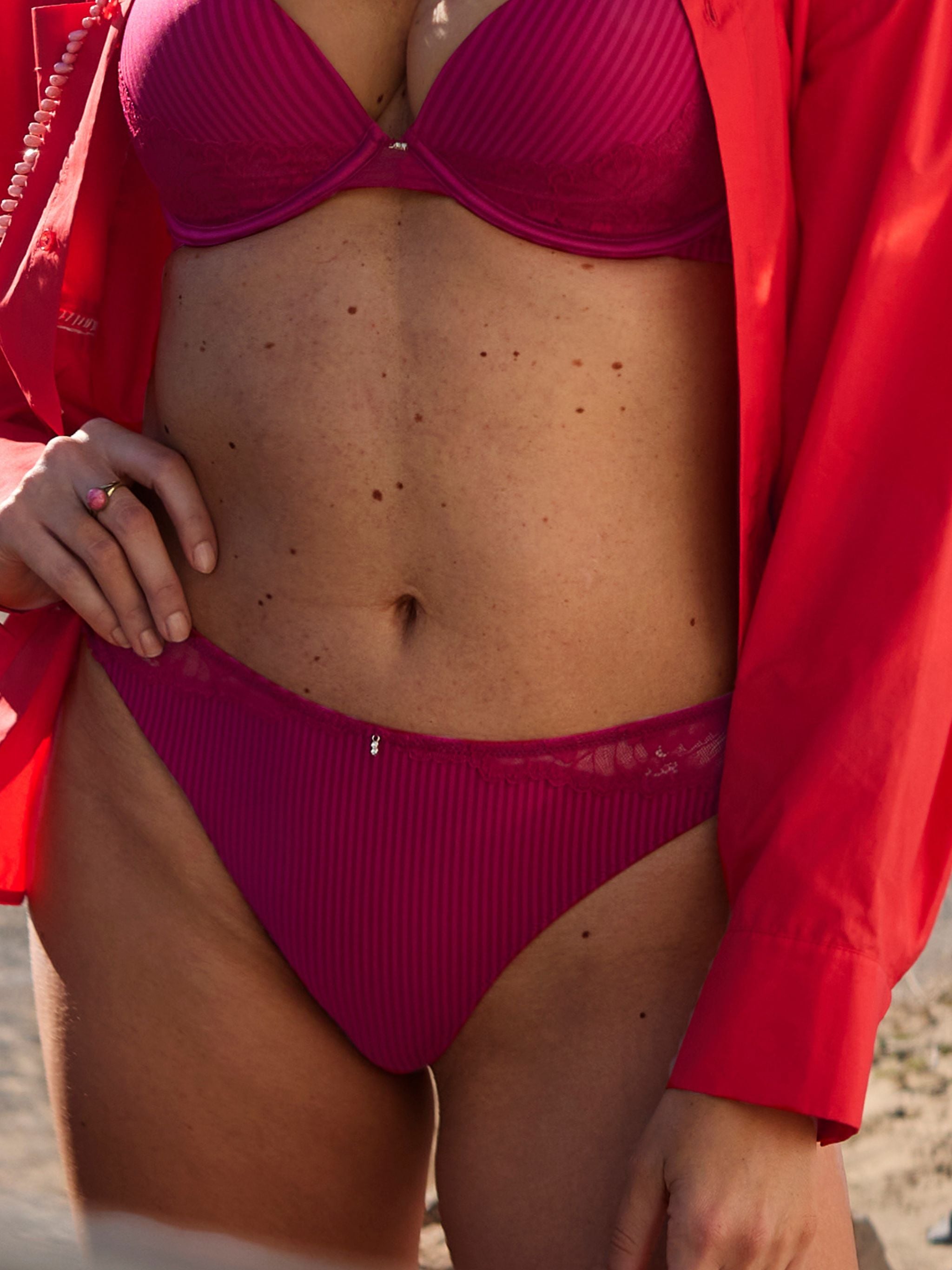 String trusse - Sweet cherry