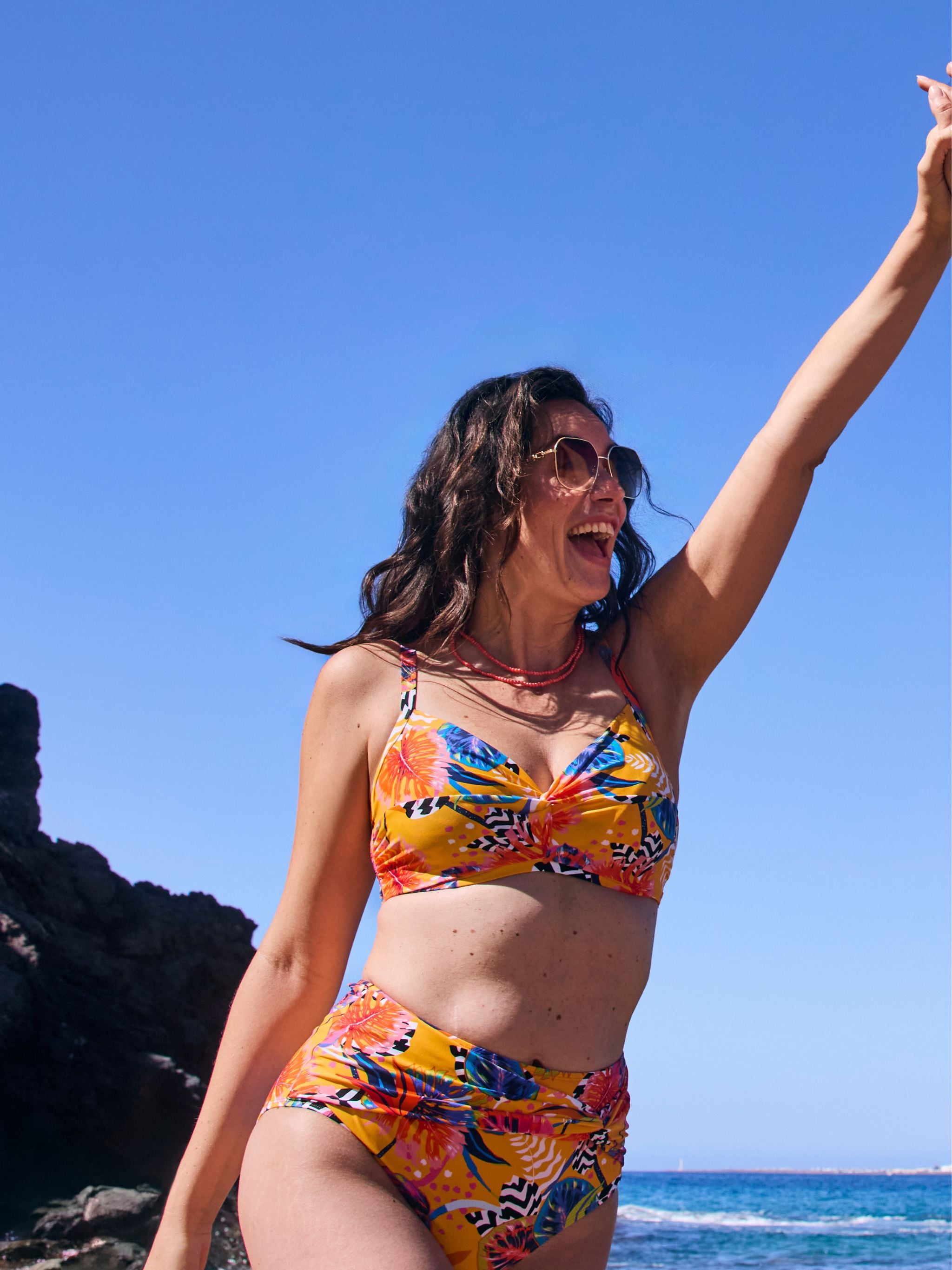 Bikinitop med bøjle - COLORFULL CARNAVAL