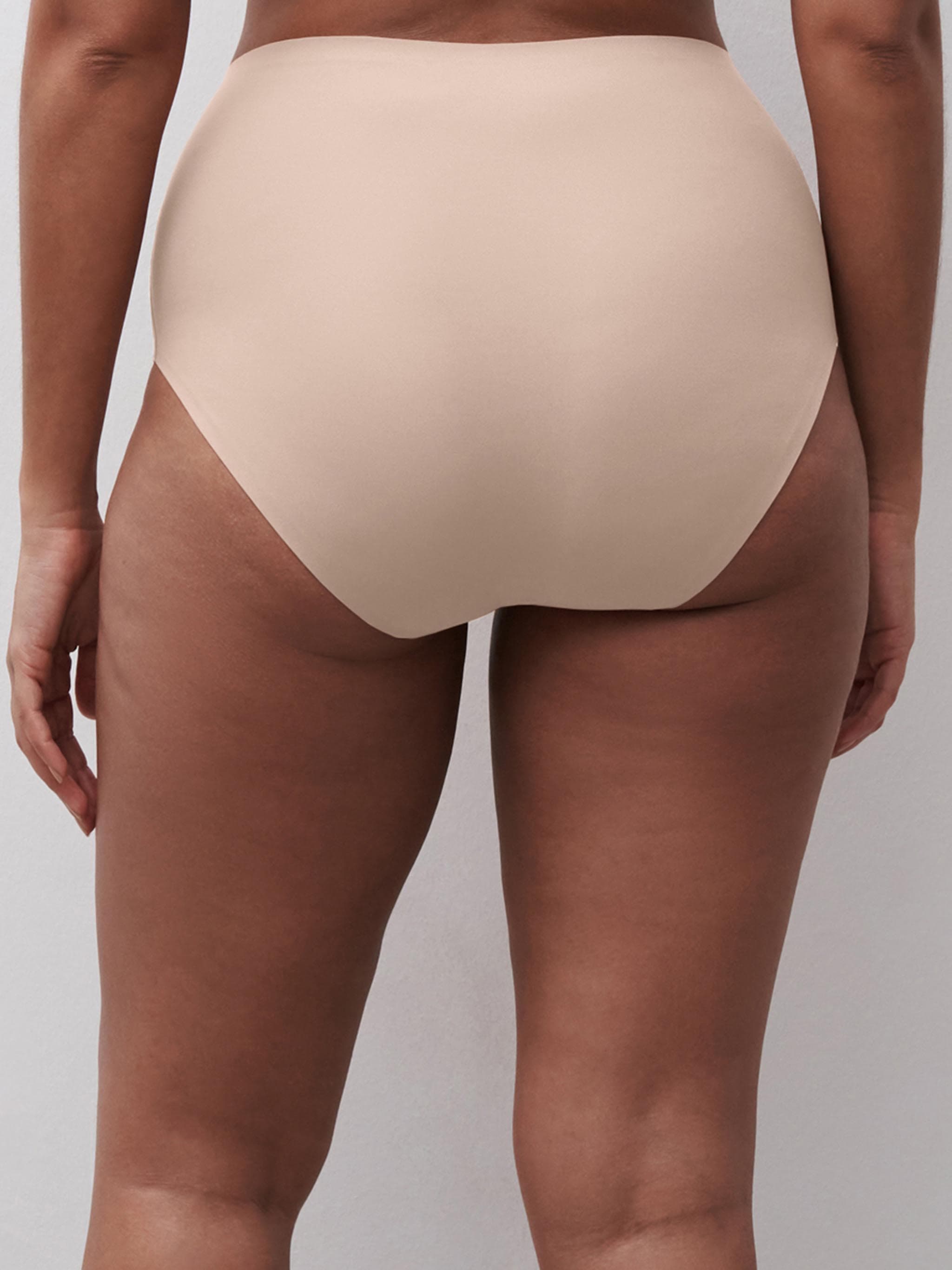UW BO. FULL BRIEF - Golden Beige