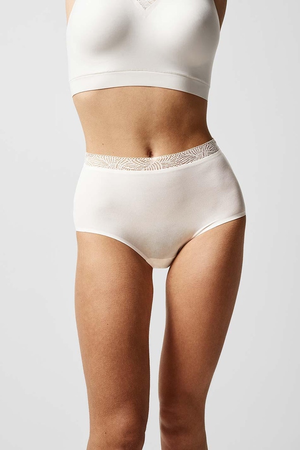 Chantelle | Softstretch - Højtaljet trusse med blondekant - one size
