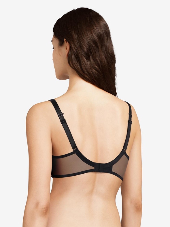 Chantelle | Chic Essential - T-shirt BH med spacer materiale 