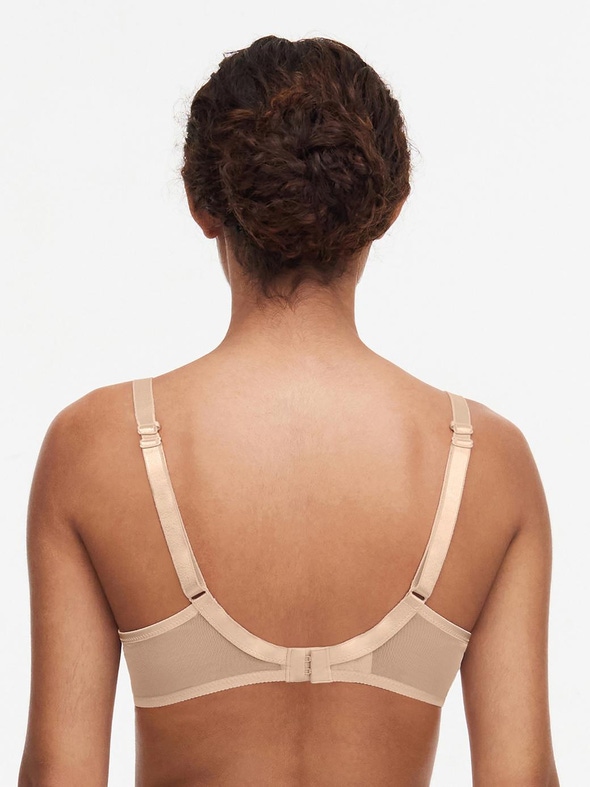 Chantelle | Chic Essential - T-shirt BH med spacer materiale 