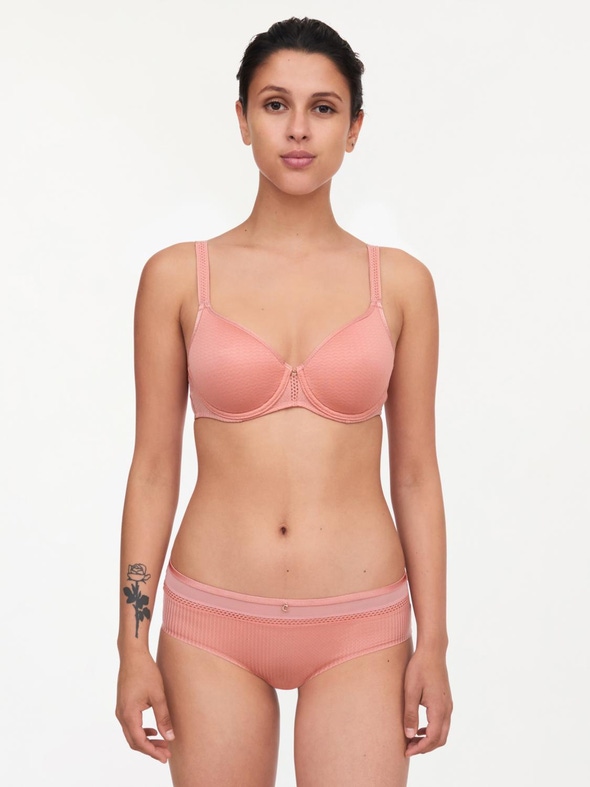 Chantelle | Chic Essential - T-shirt BH med spacer materiale 