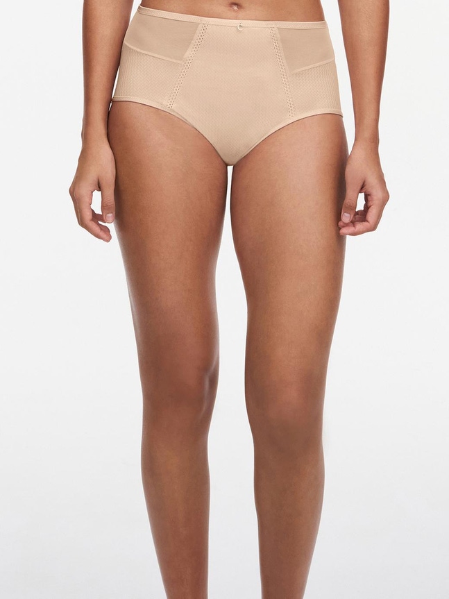 Højtaljet trusse Chic Essential Chantelle