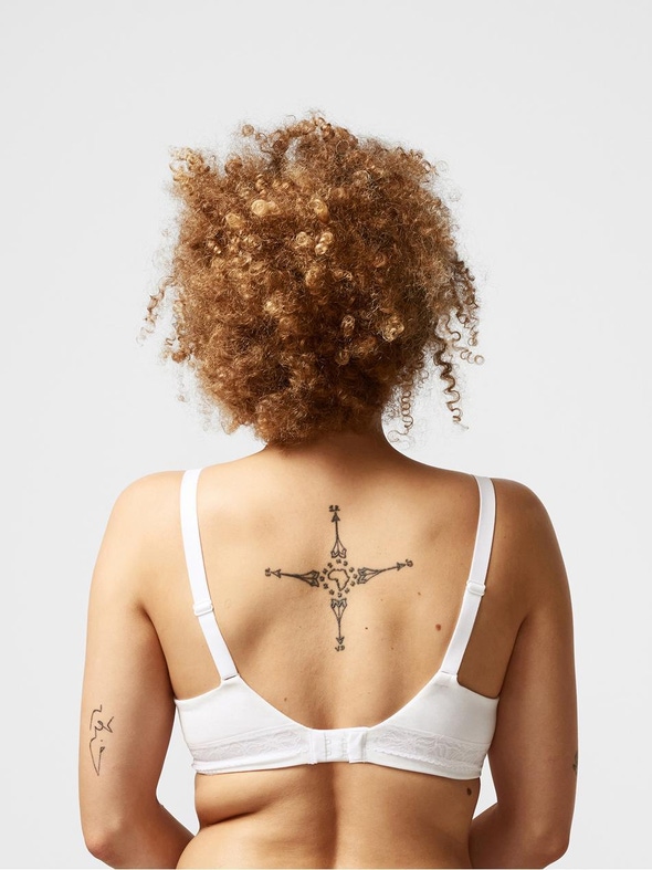 Femilet | CLEEN - T-shirt BH med spacer materiale