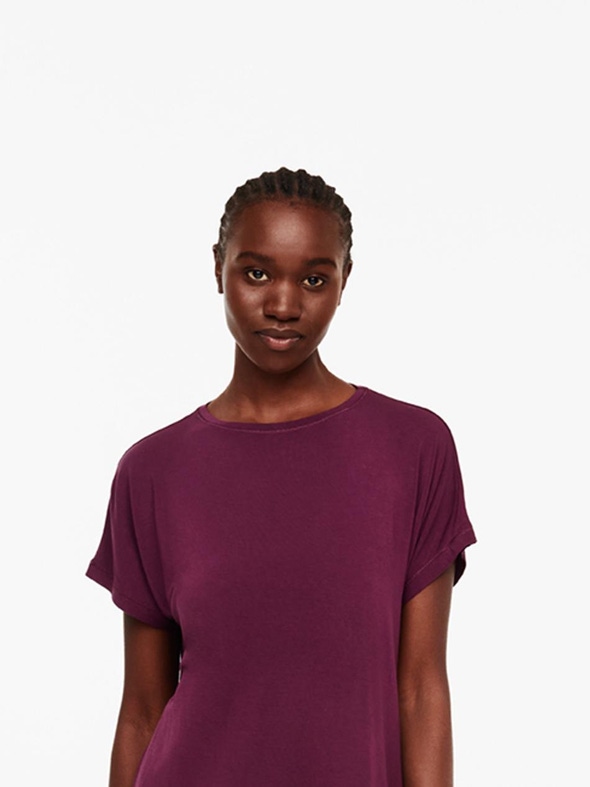 Femilet | Kate - T-shirt med korte ærmer