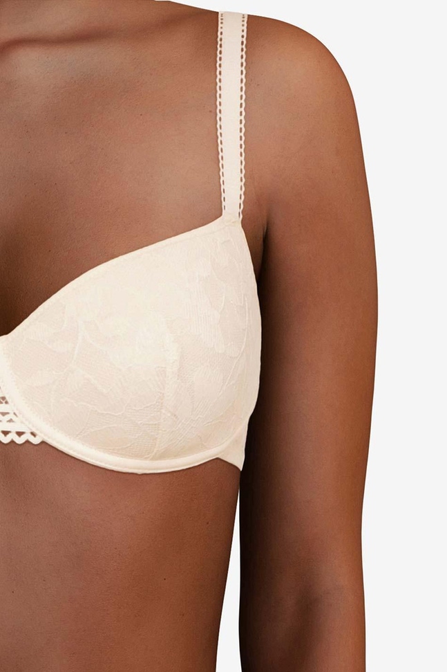 Half-cup med spacer MARTA Passionata