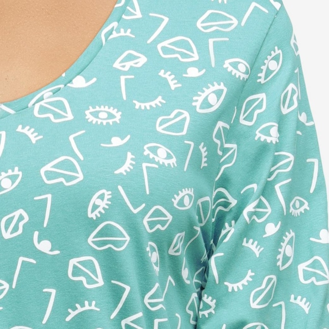 Big shirt med lange ærmer EYES LIPS NOSE Livera